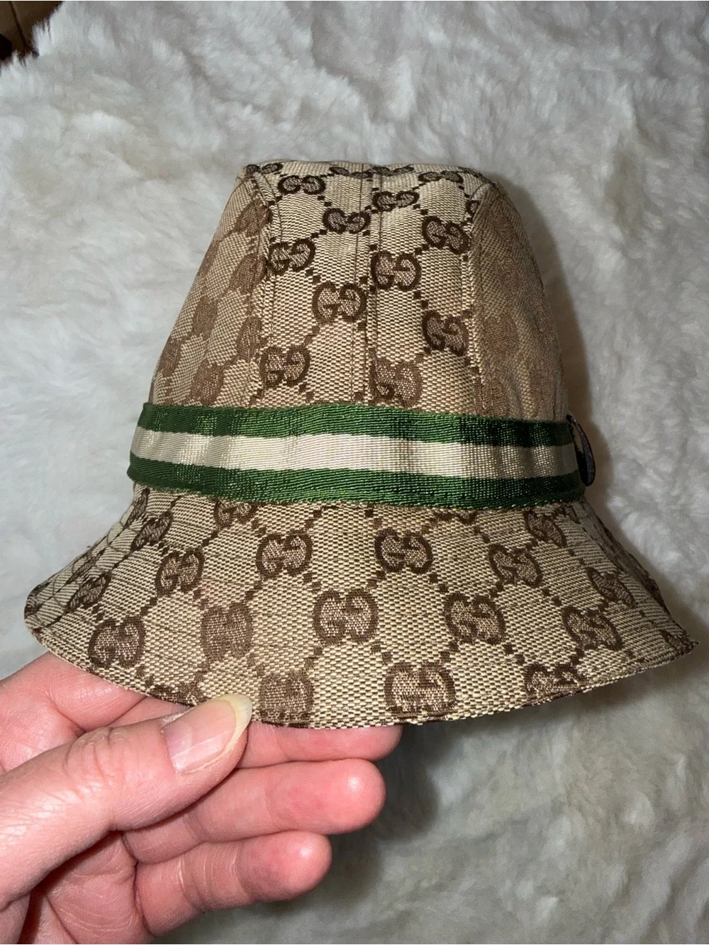 Gucci Tan GG Monogram Bucket Hat with Green and Cream Stripe - Picture 5 of 13